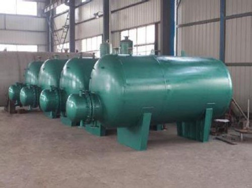 容積式換熱器車間